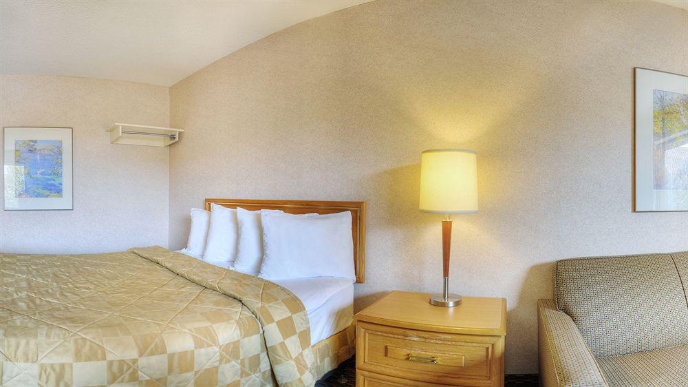 Rodeway Inn Saint John Exterior foto